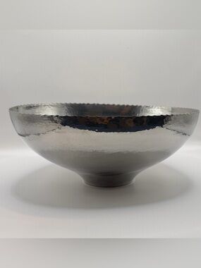 Crate & Barrel Large Astor Hammered Silver Bowl 10.5”